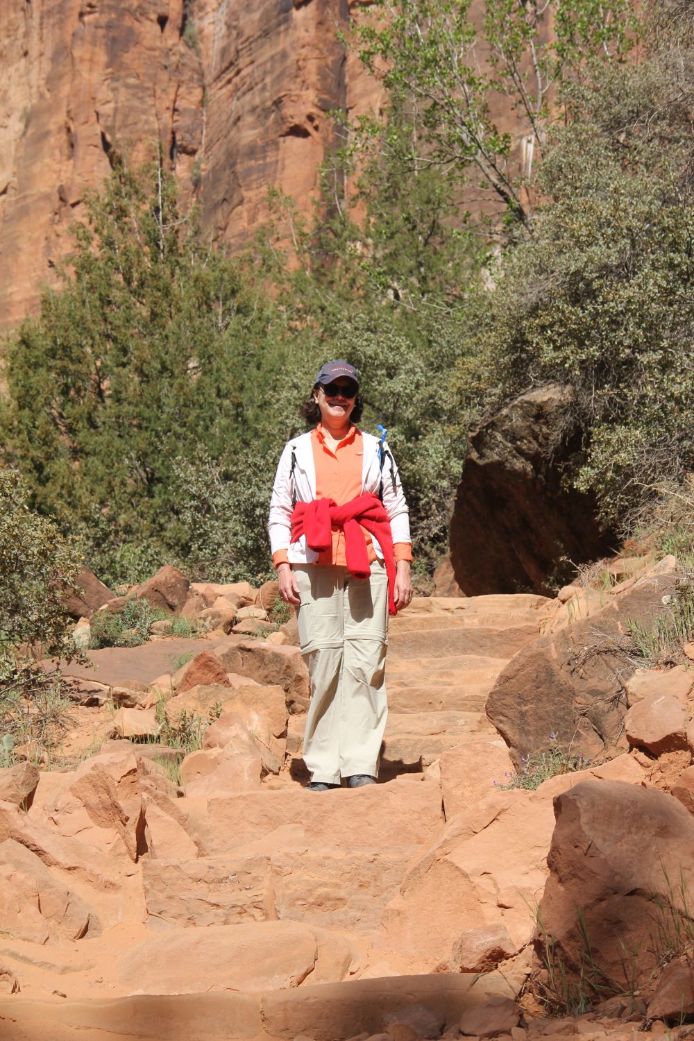 Lower & Upper Emerald & Kayenta Trails 